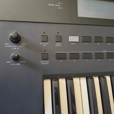 Roland DJ-70 - 1992 Digital Sampling Keyboard Scratch Wheel imagen 7