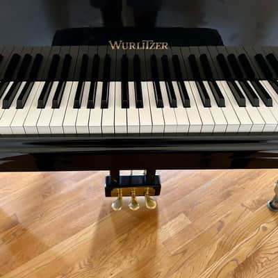 Elegant Wurlitzer Baby Grand Piano 4'11 image 2