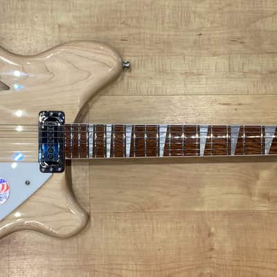 Rickenbacker 360 6-String Electric Guitar MapleGlo image 2