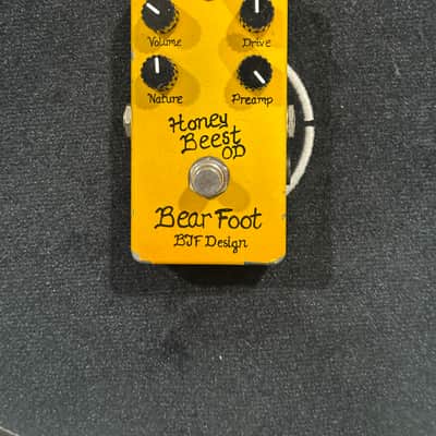 Bearfoot FX Honey Beest OD 2010s - Gold image 1