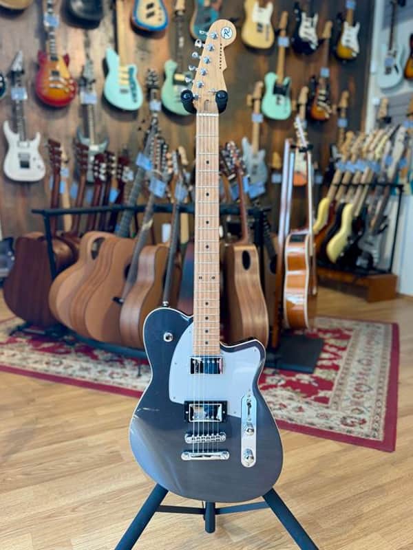 Reverend Charger HB 2024 - Gunmetal image 1