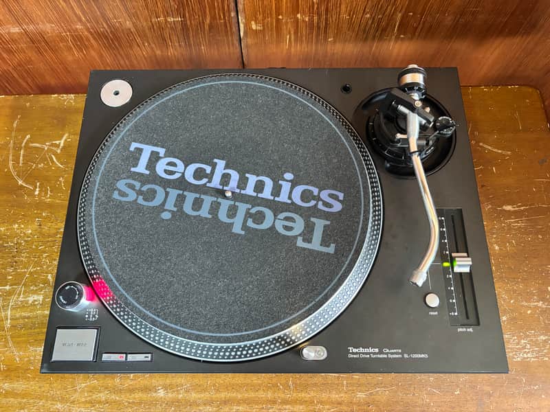 Technics SL-1200MK5 Turntable | Reverb Canada