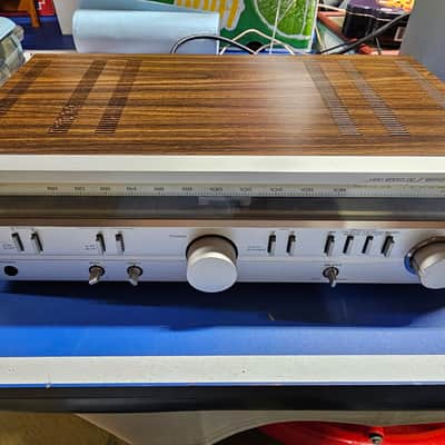 Kenwood KR 710 tuner/AMPLIFIER image 1