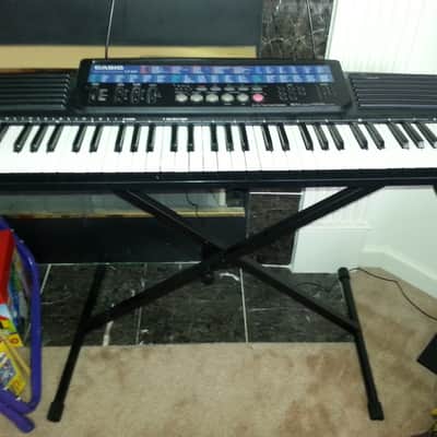 Casio CT-647 61 Keys image 1