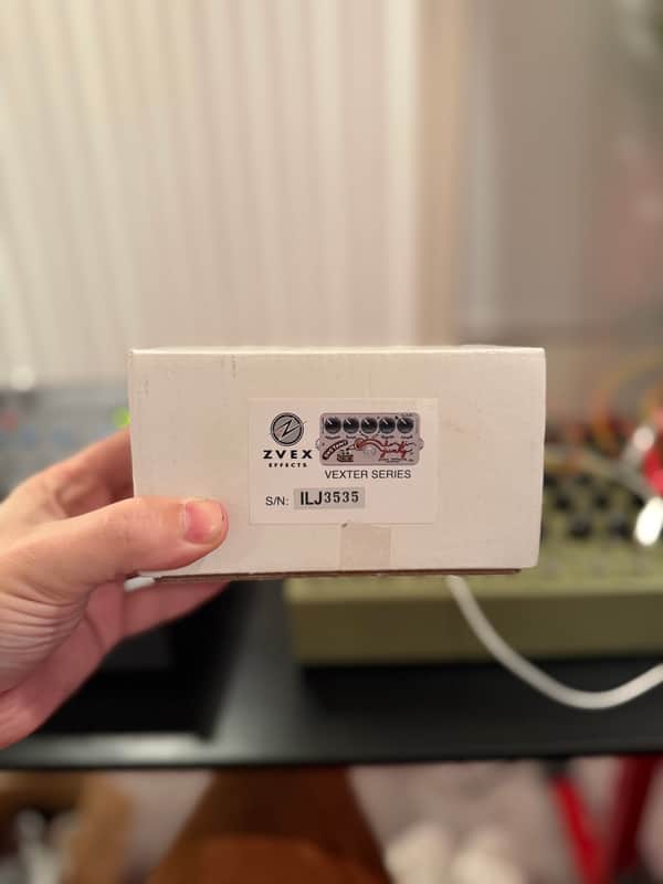 Zvex Vexter Series Instant Lo-Fi Junky Chorus/Vibrato with Graphic image 1