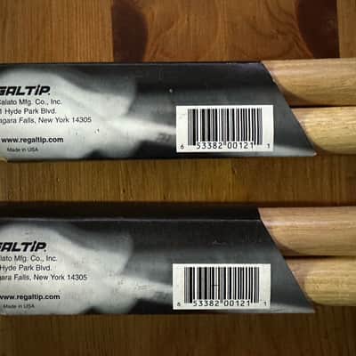 2 - pairs Regal Tip Quantum 9000 Nylon Tip 2010's - Gloss/Natural image 4