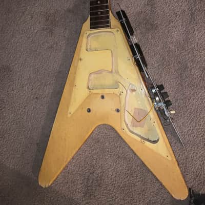 Gibson Flying V Bass 1981 Alpine White image 20