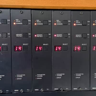 Yamaha TX816 8-Module FM Synthesizer 1984