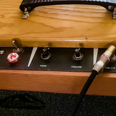 Alamo Challenger Guitar Amp Jensen 10" Tube  1964 Natural Wood image 9