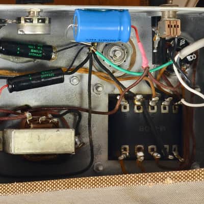 Vintage Vega Model 112 Tube Amplifier – Serviced, Original Speaker, 1940's image 24