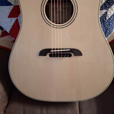 Alvarez Yairi DYM72 image 2