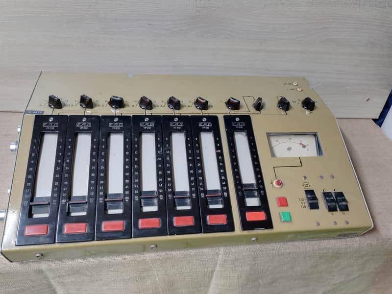 EAG TELEFUNKEN Studio Mixing Console srt060 70s Bild 1