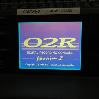 Yamaha O2R Studio Digital Mixing Console image 12
