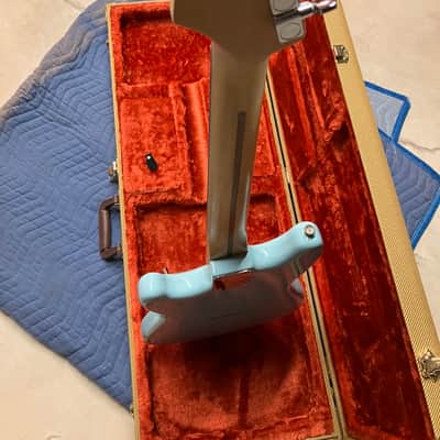Fender Offset Series Duo-Sonic HS with Pau Ferro Fretboard 2017 - 2019 - Daphne Blue image 11