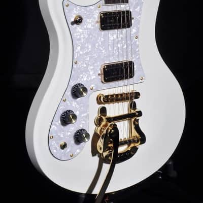 Custom 77 Lefty Lust For Life Deluxe Montana's Fate White Guitar - Hardshell Included image 6