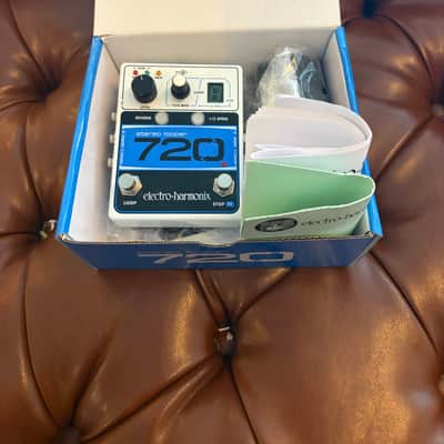 Electro-Harmonix 720 Stereo Looper 2015 - Present - Black / White / Blue image 1