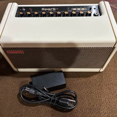 Positive Grid Spark 40 40-Watt 2x4" Modeling Guitar Combo 2021 - Pearl White image 1