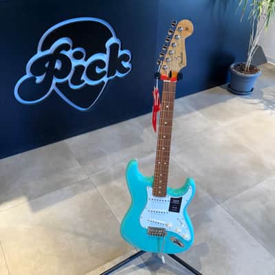 Fender Player Stratocaster with Pau Ferro Fretboard 2023 - 2024 - Seafoam Green image 1