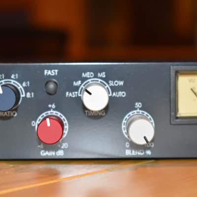 Rupert Neve Designs 5254 Diode Bridge Compressor 2020 - Present - Shelford Blue image 3