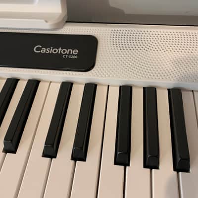 Casio Casiotone CT-S200 Keyboard White image 8