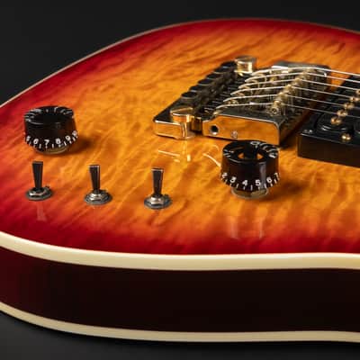 1987 Gibson US-1 - Sunburst | USA Vintage Super Strat HSS Quilt Maple Top Factory Kahler Tremolo Ebony Fretboard 24 Frets | CoA OHSC image 21