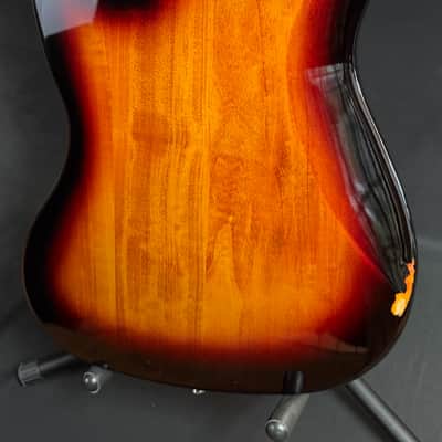 Squier Classic Vibe 70's Jazz Bass 4-String Bass Guitar 3-Tone Sunburst Finish image 13