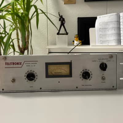 Teletronix LA-2A Leveling Amplifier 1960s image 2