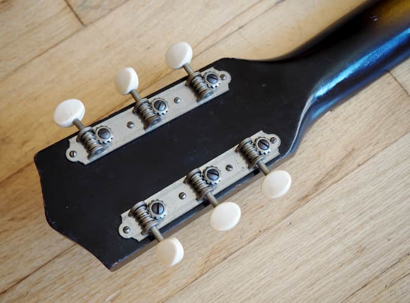 1960 Silvertone Stratotone Mars Model 1421 Vintage Guitar by