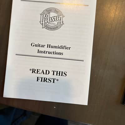 Gibson Acoustic guitar case candy checklist warranty, manual humidifier instructions image 2
