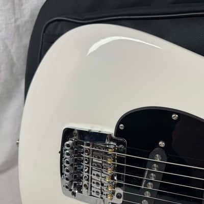 Fender American Performer Stratocaster Guitar with Rexylab Ultimate Strat upgrades/mods + Case 2023 - Arctic White / Rosewood fingerboard image 4
