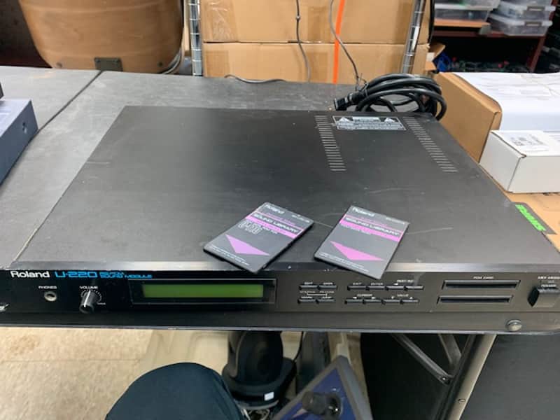 Roland U-220 RS-PCM Sound Module 1989 - 1992 - Black image 1