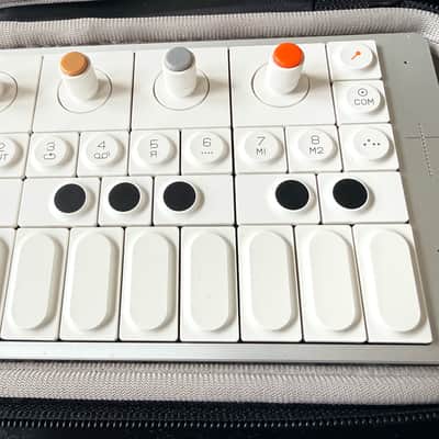Teenage Engineering OP-1 Field Portable Synthesizer Workstation 2022 - Present - White image 8