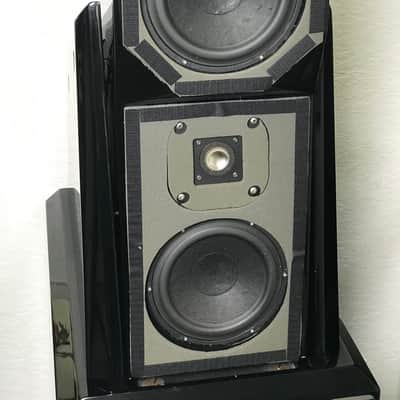Wilson Audio Maxx Series 2 Towers Speakers (Pair) image 6