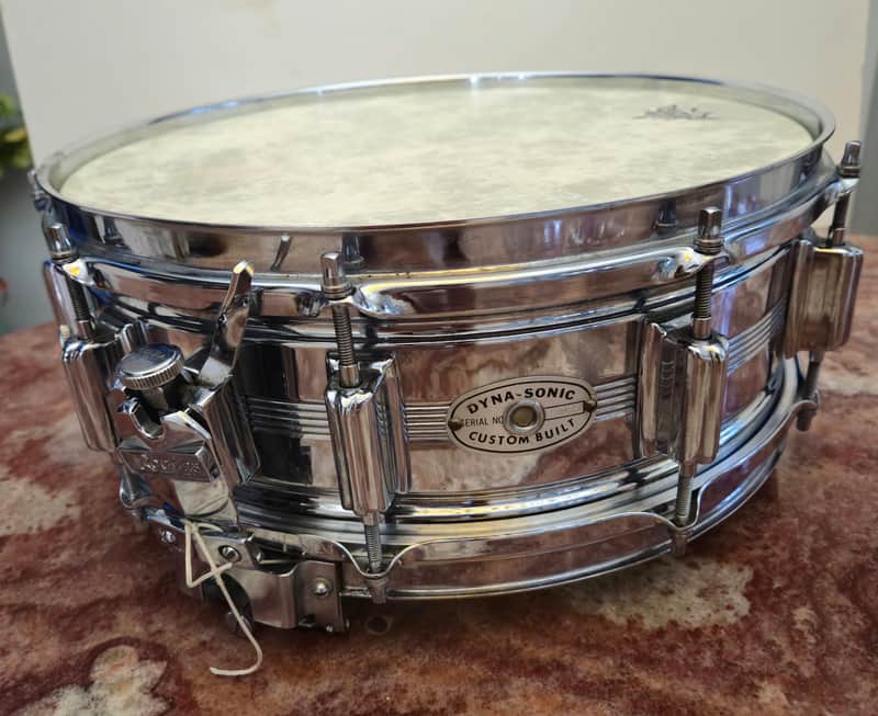 ROGERS DYNASONIC 5 X14" SNARE DRUM, COB, "BEAVERTAIL" LUGS, EXCEPTIONAL image 1