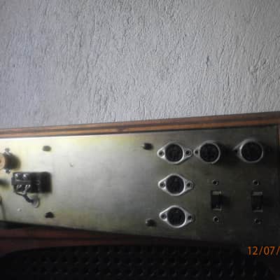 Stereo solid state amp image 3