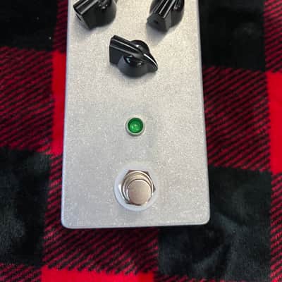 Demon Fx DemonFx Alpha Omicron Electric Bass Clone Pedal | Reverb