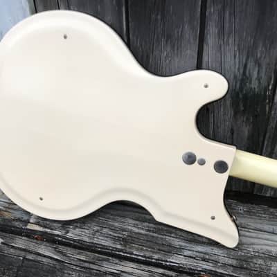 Rare 1961 Valpro National 85 4-string Bass  Res-O-Glas  w/OHSC White image 14