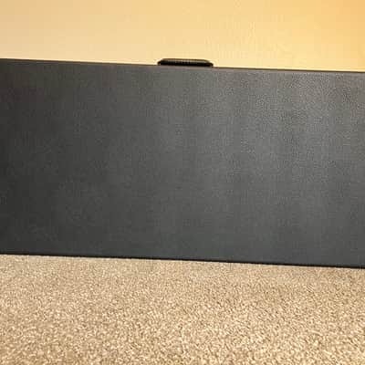 Fender Classic Series 7-Guitar Case Stand 2010s - Black image 13