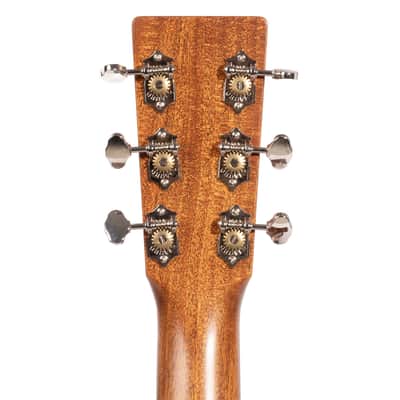 Martin 000-17 Standard Series Acoustic Guitar, All-Mahogany, Natural w/Hardshell Case image 7