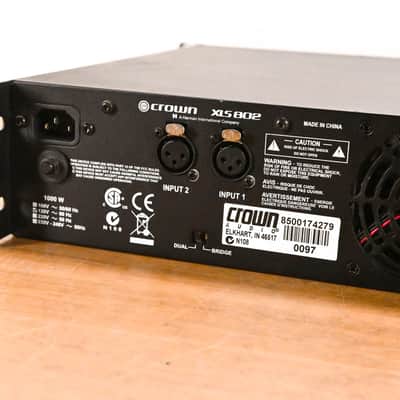 Crown XLS 802 2-Channel Power Amplifier CG010TJ image 9