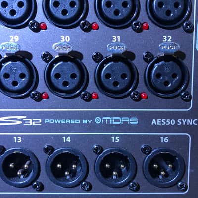 Behringer S32 Digital Snake IO Box 32 Preamps 16 Outputs image 4