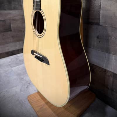 Alvarez Yairi Masterworks DYM60HD Honduran Dreadnought Acoustic Guitar (DYM60HD) image 7