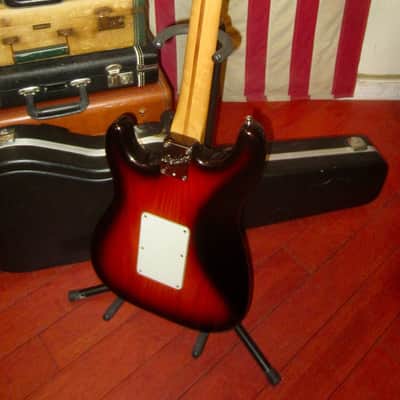 1997 Fender Strat Plus Sunburst w/ Original Case image 5