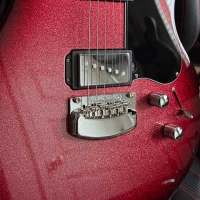 Ernie Ball Music Man James Valentine Signature Tremolo 2022 - Maroon Burst Sparkle image 2