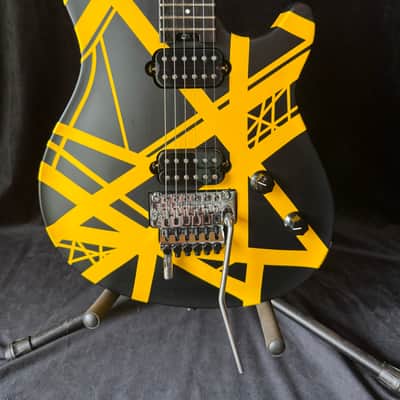 EVH Wolfgang Special Striped with Ebony Fretboard 2024 - Present - Satin Black/Yellow Stripes image 1