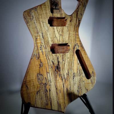 Warmoth Jazz Bass Body - Flame Maple - Roasted Ash - Black Cherry