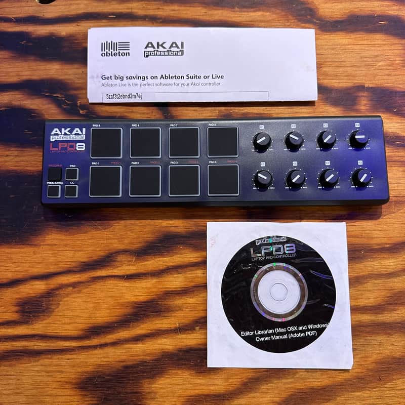 Akai LPD8 MKII MIDI Pad Controller 2022 - Present - Black image 1