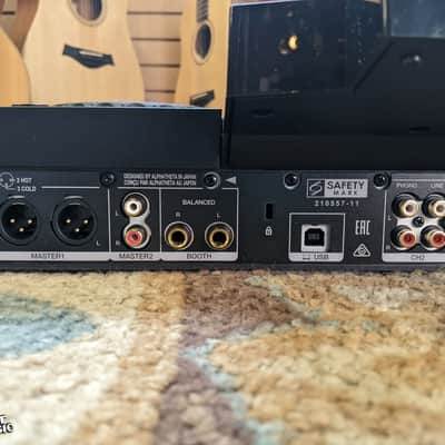 Pioneer XDJ-RX3 2-Channel Performance All-in-One DJ System w/ Box image 6