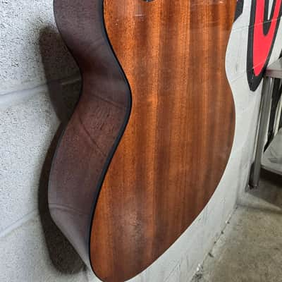 Fender CB-60SCE Acoustic-Electric Bass with Laurel Fretboard 2010s - Natural image 13