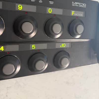 Yamaha MFC10 MIDI Foot Controller 2010s - Black image 4